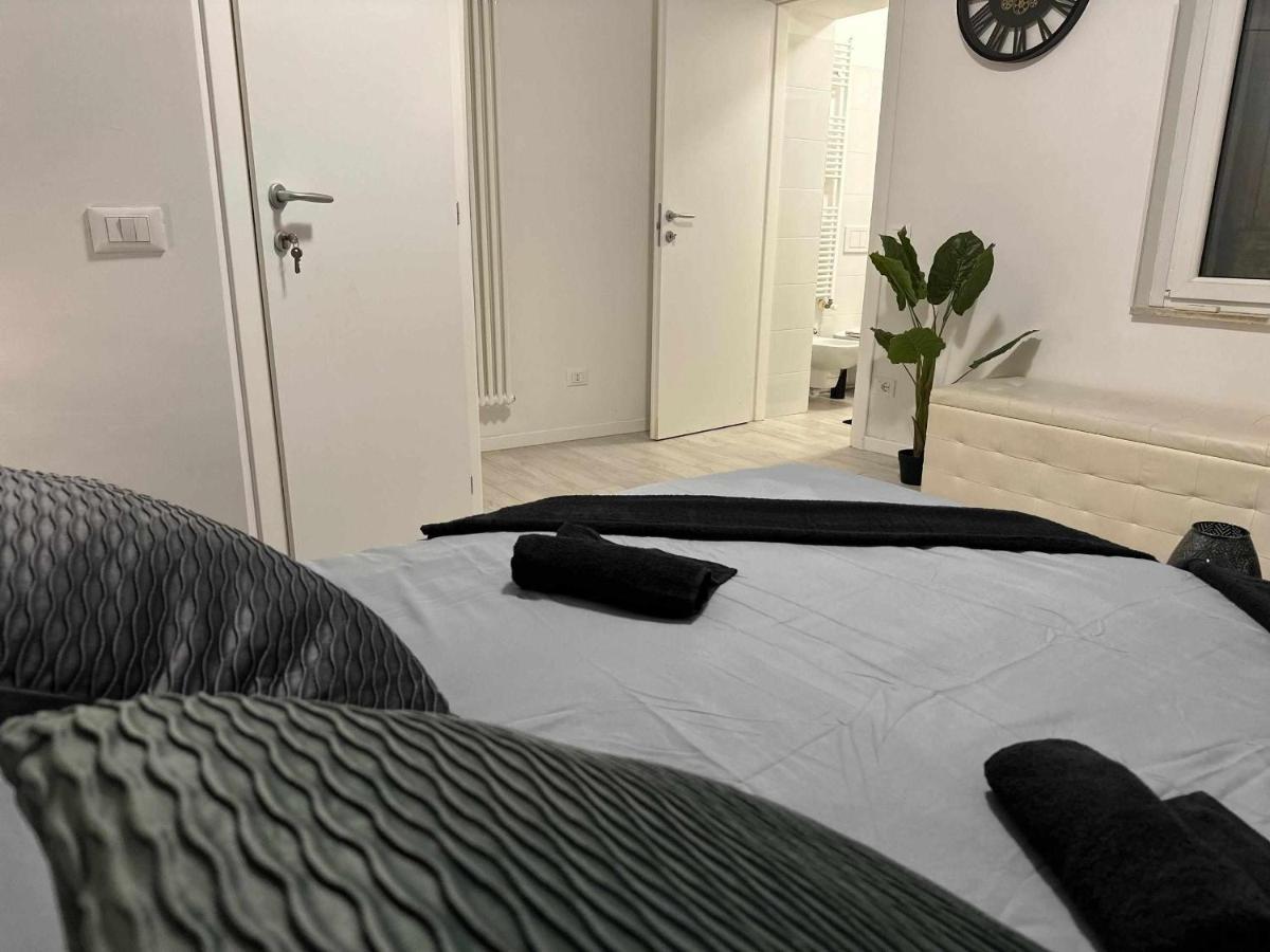 Destiny Home 3 Verona Borgo Roma Exterior photo